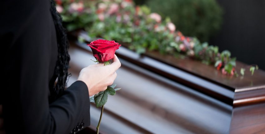 Frais funéraires : 5 moyens d’économiser grâce à l’assurance